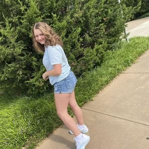 Meet your Posher, Skylar